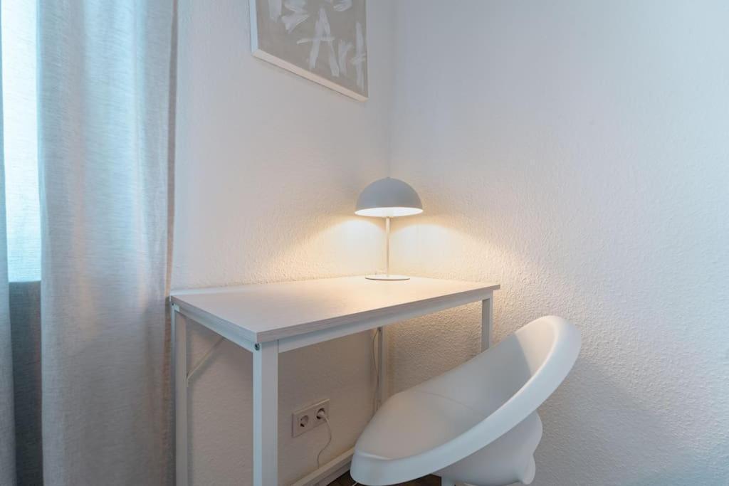 Zentral Gelegenes Appartment Хаан Екстериор снимка