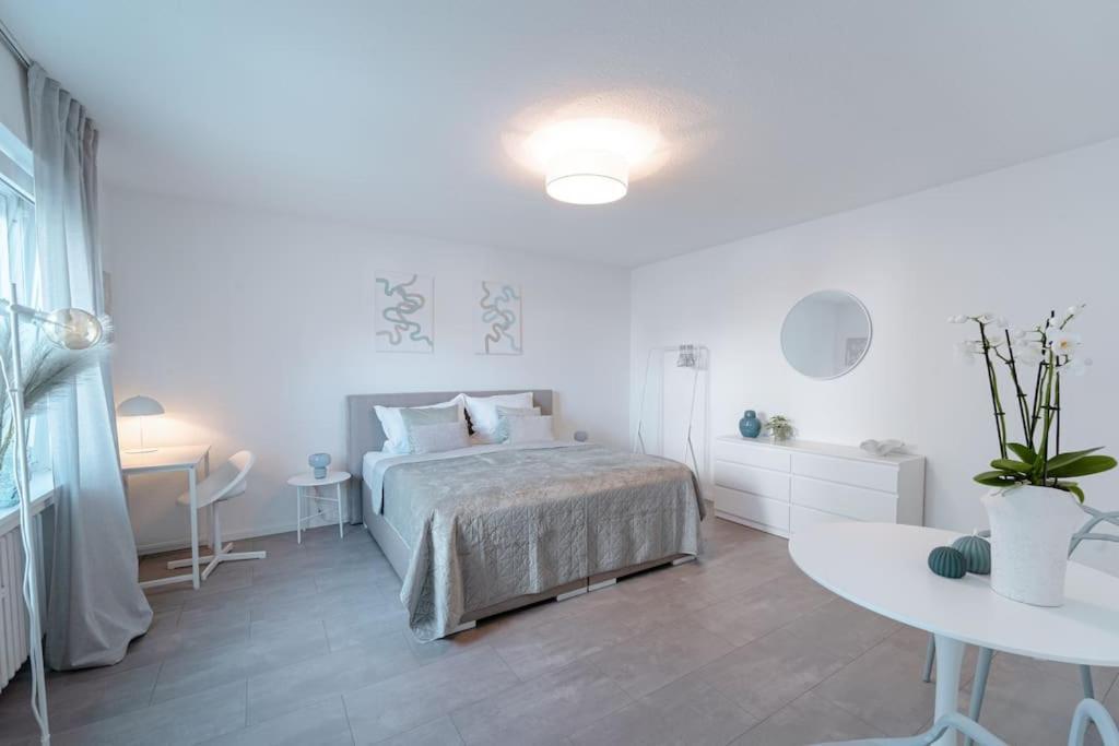 Zentral Gelegenes Appartment Хаан Екстериор снимка