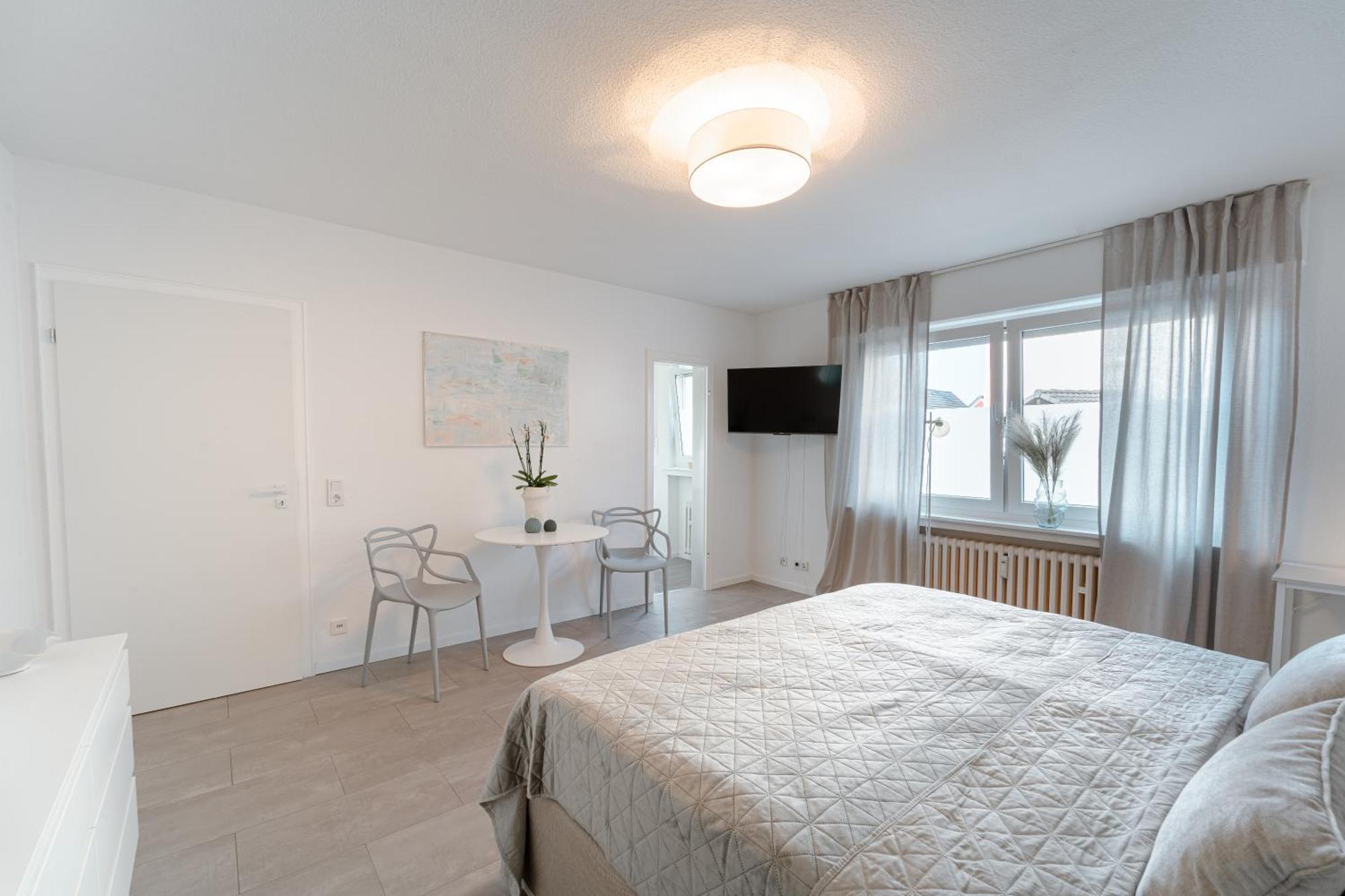 Zentral Gelegenes Appartment Хаан Екстериор снимка